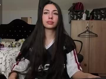 Chrisstop18 Chaturbate stream image from April 14, 2026
