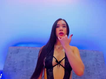 Nikii_White Chaturbate stream image from April 14, 2026