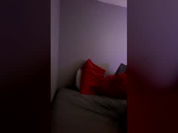 Kylecrandlemire41 Chaturbate stream image from April 14, 2026