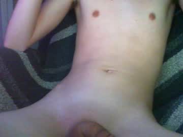 Ganuss Chaturbate stream image from April 14, 2026