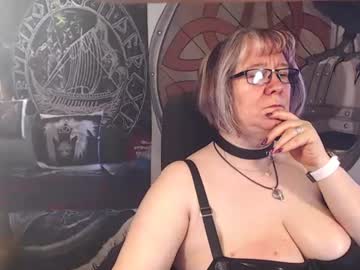 Kleiner_Teufel Chaturbate stream image from April 14, 2026