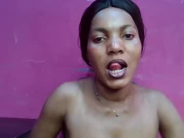 Sexydoll32 Chaturbate stream image from April 14, 2026