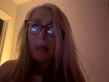 Secretskyla Chaturbate stream image from April 14, 2026
