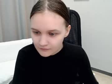 Donnasia Chaturbate stream image from April 14, 2026
