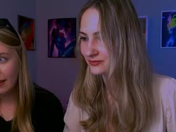 Shinykaya Chaturbate stream image from April 14, 2026