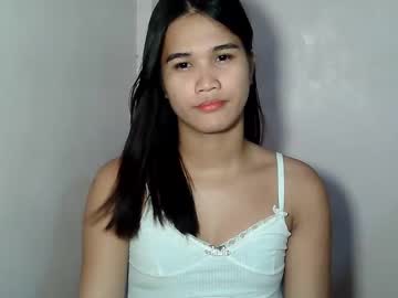 Swettie_Rhea Chaturbate stream image from April 14, 2026
