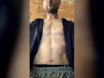 Corradog83 Chaturbate stream image from April 14, 2026