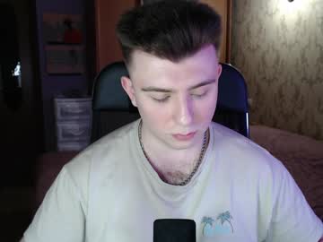 Honey_Furry Chaturbate stream image from April 14, 2026