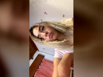 Sexsummerr Chaturbate stream image from April 14, 2026