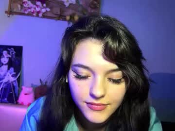 Elisabethmikowski Chaturbate stream image from April 14, 2026