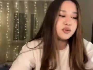 Irismikulecky Chaturbate stream image from April 14, 2026