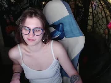 Greenwitch9 Chaturbate stream image from April 14, 2026