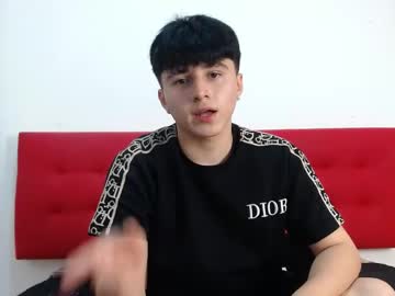 Lunaydream Chaturbate stream image from April 14, 2026