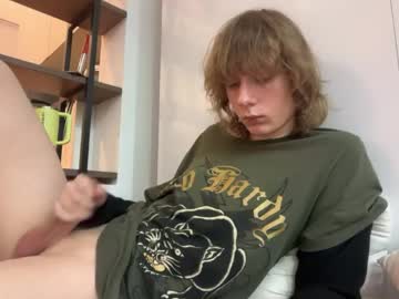 Saintfawn Chaturbate stream image from April 14, 2026