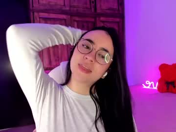 Alicee_2 Chaturbate stream image from April 14, 2026