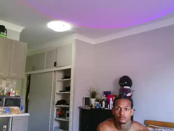 Maykol_Brown Chaturbate stream image from April 14, 2026
