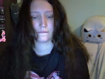 Mrazilda Chaturbate stream image from April 14, 2026