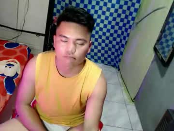 Urhardfucker28xxx Chaturbate stream image from April 14, 2026