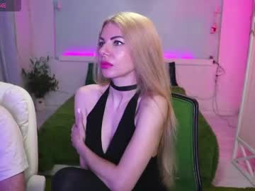 Alisaaleks Chaturbate stream image from April 14, 2026