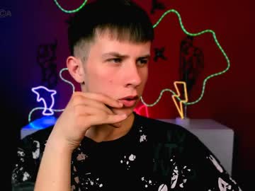 Leo_Valor Chaturbate stream image from April 14, 2026
