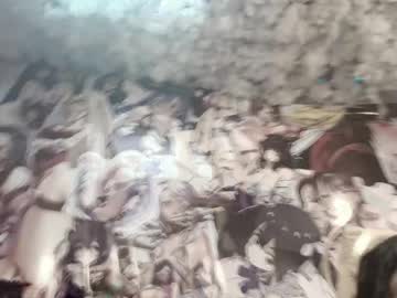 Yayaks1 Chaturbate stream image from April 14, 2026
