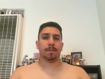 Iluvmickyds Chaturbate stream image from April 14, 2026