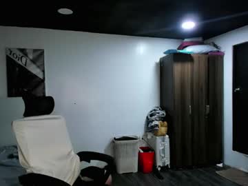 Sluttykaye Chaturbate stream image from April 14, 2026