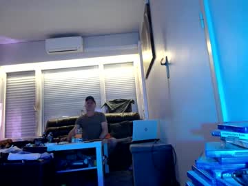 Grives13 Chaturbate stream image from April 15, 2026