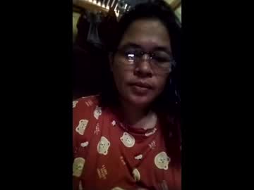 Hottyislandmommy Chaturbate stream image from April 15, 2026