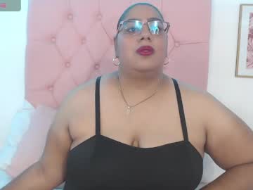 Nicolle1u Chaturbate stream image from April 15, 2026