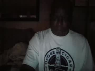 Thadax197 Chaturbate stream image from April 15, 2026