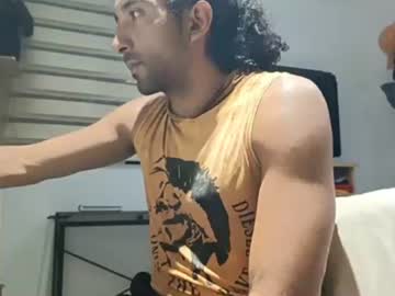 Thelong_Gutxxx Chaturbate stream image from April 15, 2026
