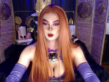 Transsitips Chaturbate stream image from April 15, 2026