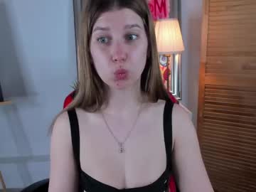 Katymeaw Chaturbate stream image from April 15, 2026