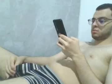 Andres129494 Chaturbate stream image from April 15, 2026