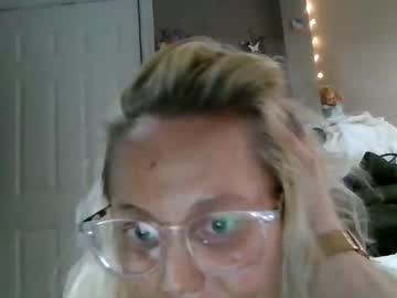Dmeh68 Chaturbate stream image from April 15, 2026