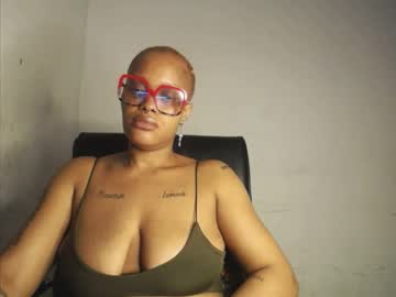 Horny_Ebonygirl_ Chaturbate stream image from April 15, 2026