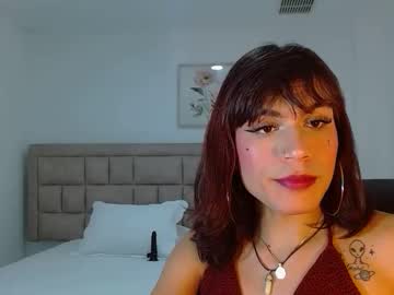 Natachayons Chaturbate stream image from April 15, 2026