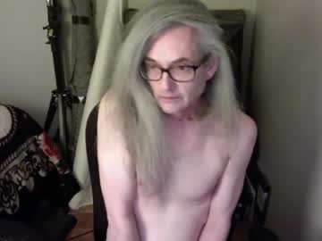 Twigslet Chaturbate stream image from April 15, 2026
