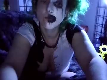 Elliohh Chaturbate stream image from April 15, 2026