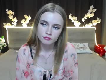 Ritakiskis Chaturbate stream image from April 15, 2026