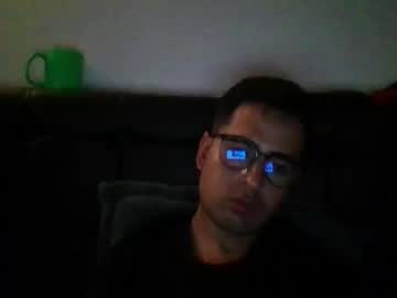 Josux8 Chaturbate stream image from April 15, 2026