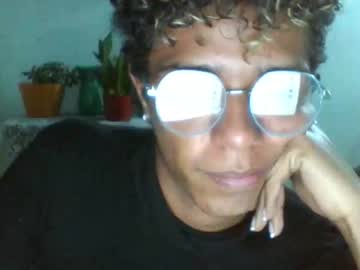 Memarda Chaturbate stream image from April 15, 2026