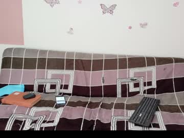 Bellah_Rose_Squirt Chaturbate stream image from April 15, 2026