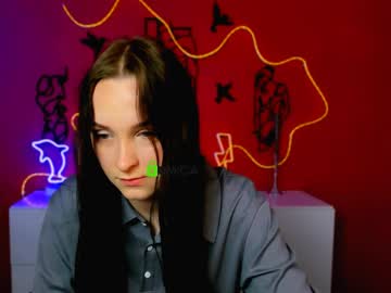 Vaiolet_Lovely Chaturbate stream image from April 15, 2026
