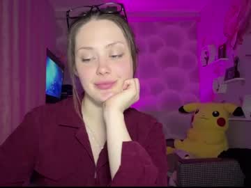 Evaxblush Chaturbate stream image from April 15, 2026