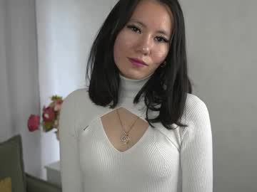 Bernettaloukanis Chaturbate stream image from April 15, 2026
