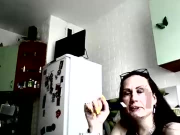 Nikkikoks Chaturbate stream image from April 15, 2026