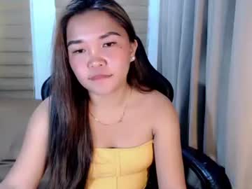 Pretty_Pharsa Chaturbate stream image from April 15, 2026