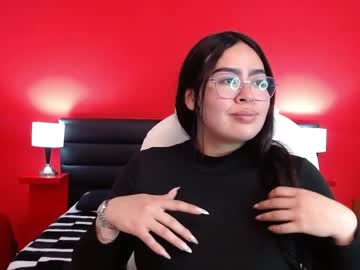 Cora_15 Chaturbate stream image from April 15, 2026